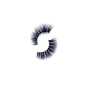PRETTY SINS 3D MINK EYELASHES....."I'M LIVIN LAVISH"